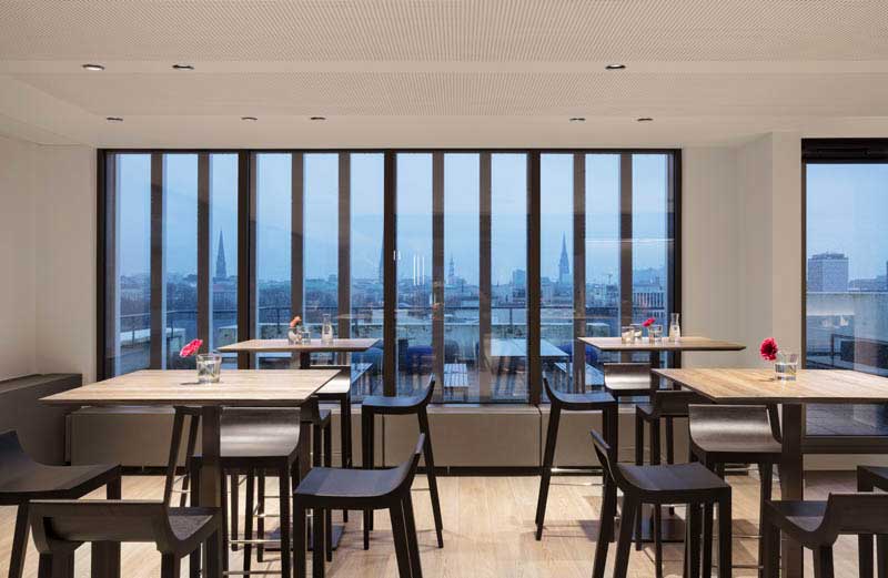 new office design for an internationally active law firm in hamburg blue office design